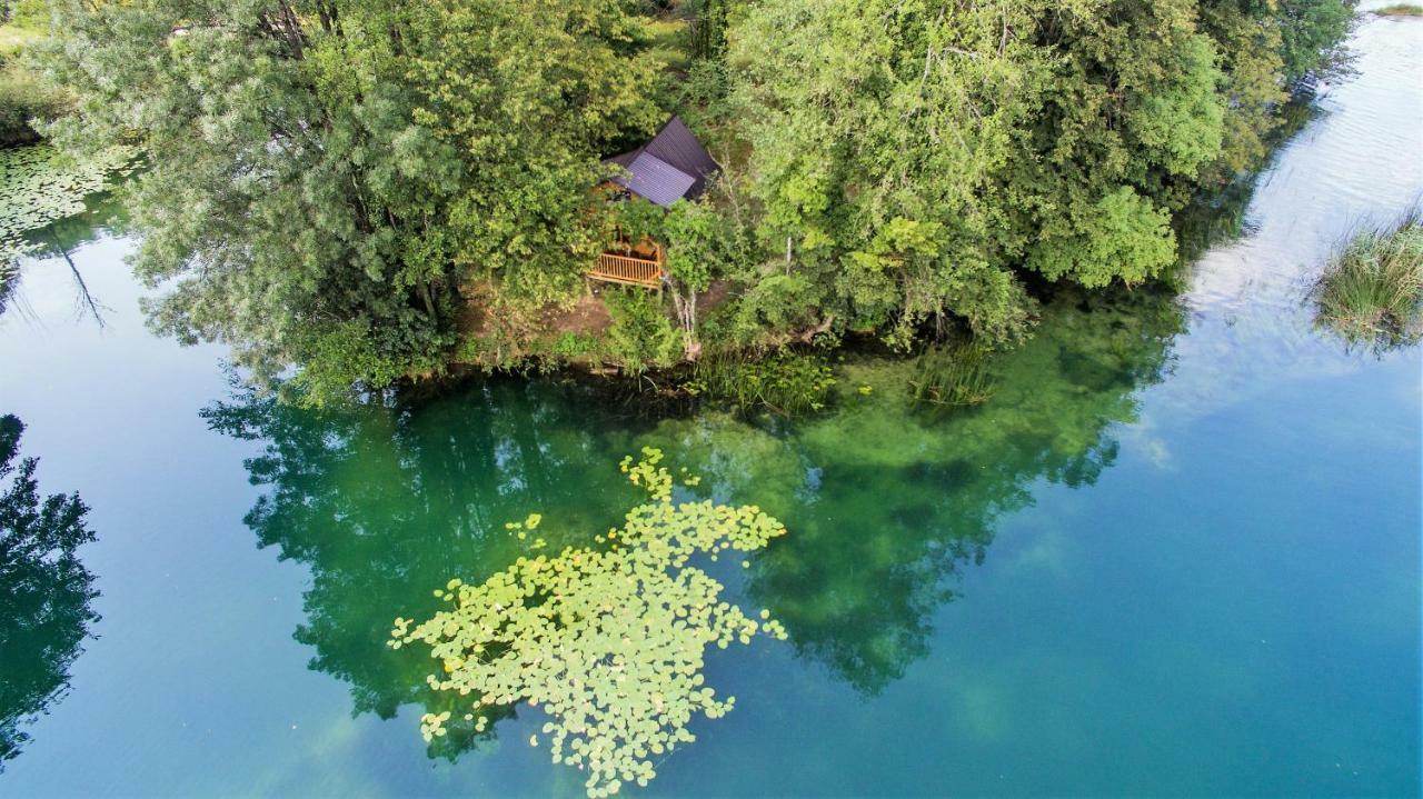 Riverland Gornji Zvečaj Kültér fotó